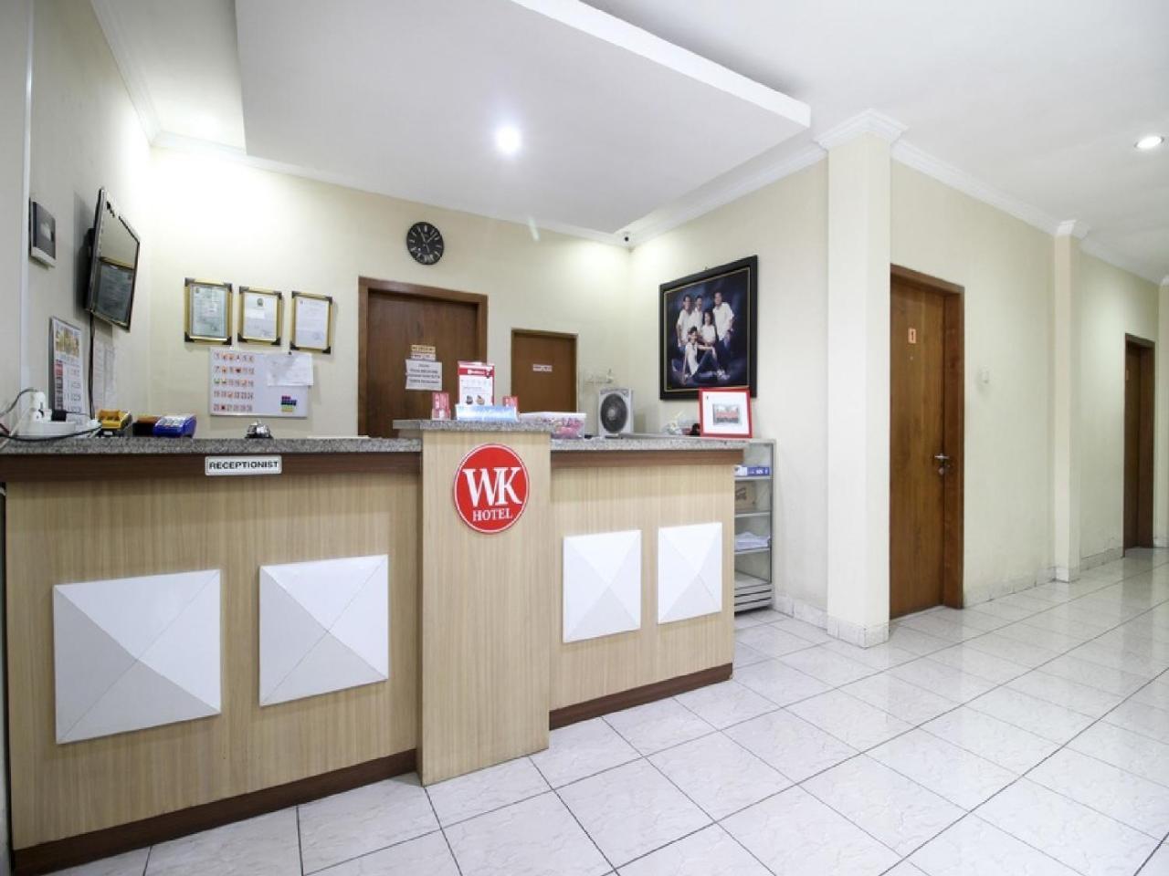Reddoorz Plus Near Stadion Mandala Krida Yogyakarta Esterno foto